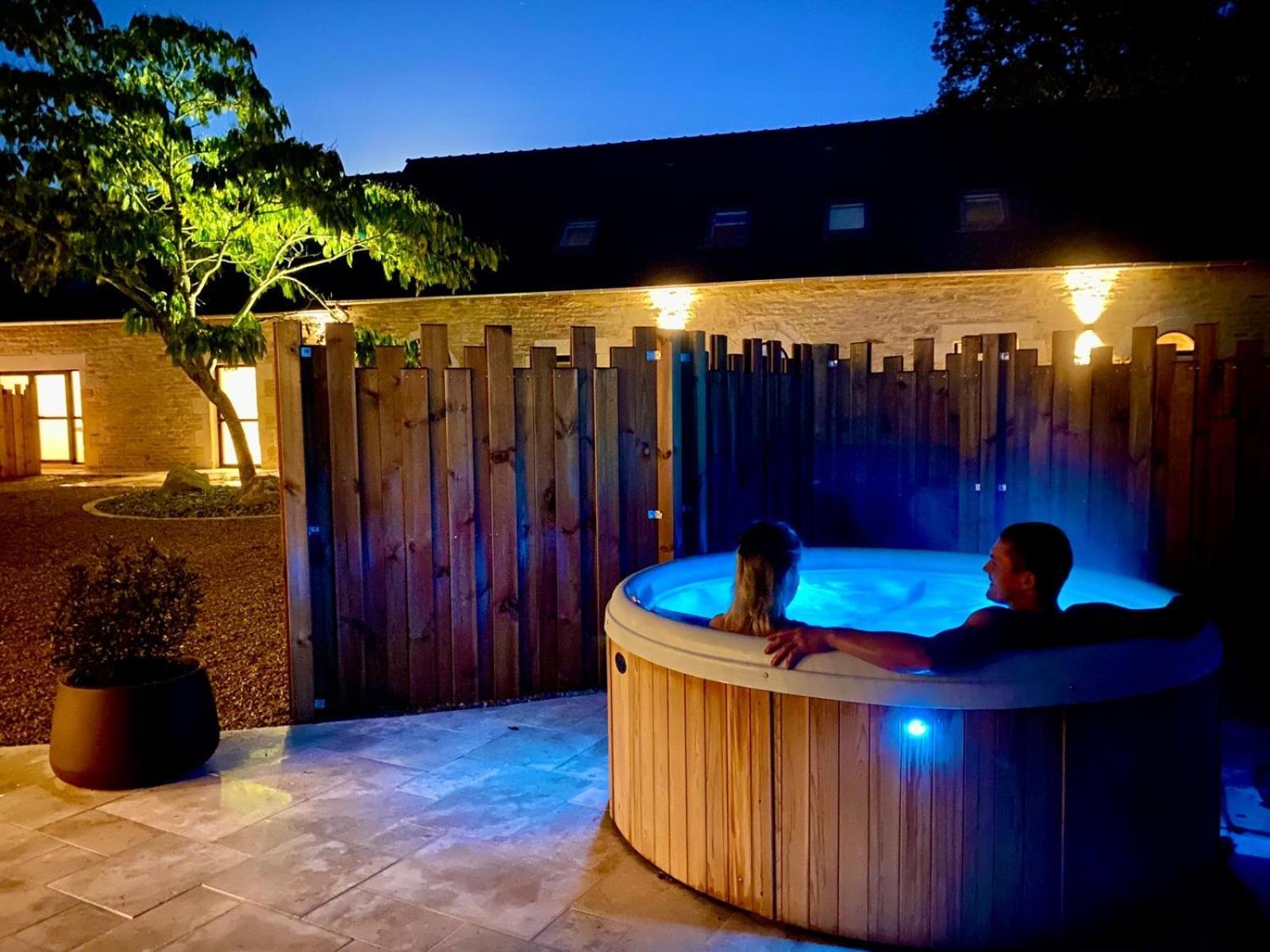 Le Domaine De Soani - Piscine Interieure, Jacuzzis & Sauna Adult Only Saint-Évarzec Εξωτερικό φωτογραφία