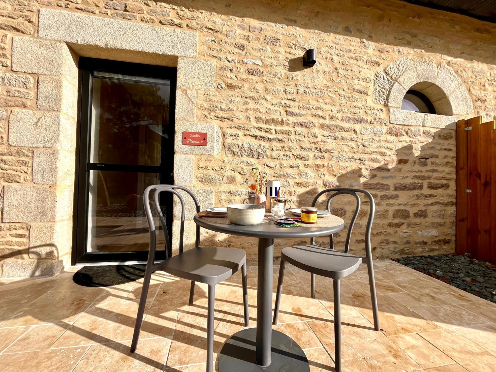 Le Domaine De Soani - Piscine Interieure, Jacuzzis & Sauna Adult Only Saint-Évarzec Εξωτερικό φωτογραφία